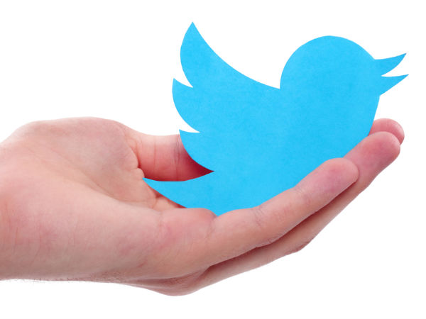 Twitter trades stars for hearts, favorites for likes