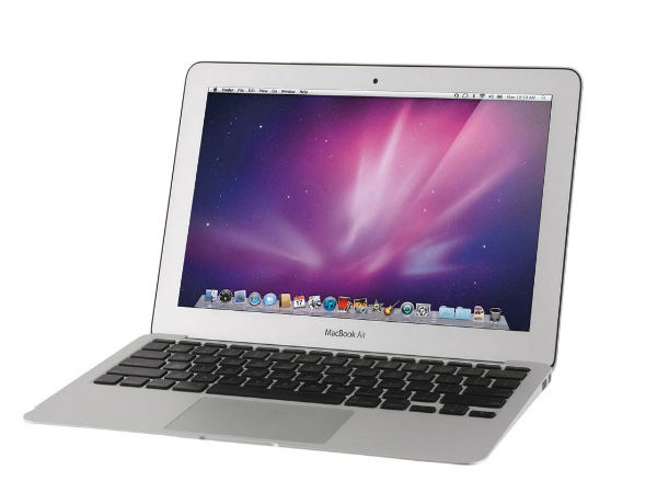 BlackFridayRush Deal on Apple Macbook