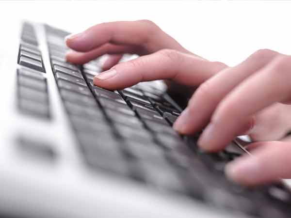 Parl panel asks govt to host more Internet servers in India