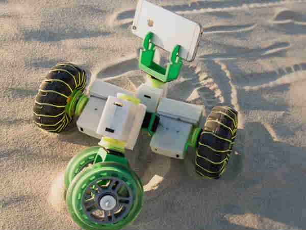 Gesture-controlled robots with the Ziro kit