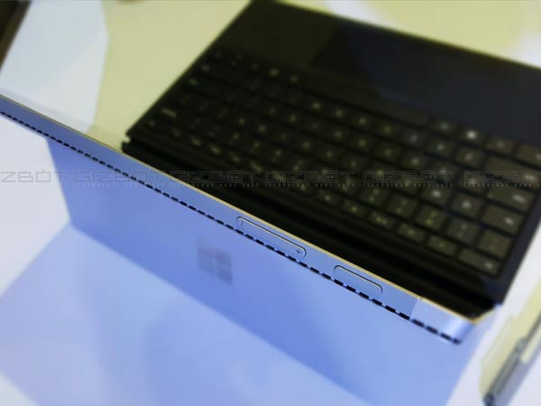 Microsoft Surface Pro 4 vs Surface Pro 3: Camera