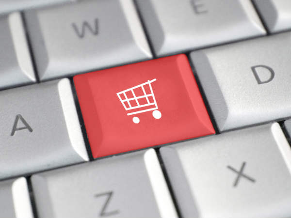 Online shopping marts make mega pitch with Republic Day sale
