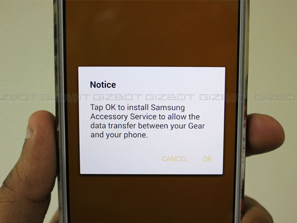 Here's How You Set-Up Your Samsung Gear S2 Smartwatch