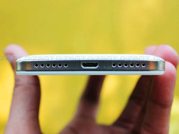 Holly 2 Plus is All About Hyper Specs at Affordable Price! First Look Holly 2 Plus is All About Hyper Specs at Affordable Price! First Look