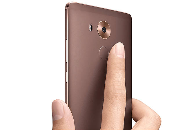 Huawei Mate 8 Phablet Global Variant Announced
