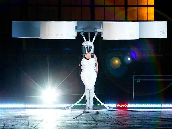 Lady Gaga's Ultimate Affair With Tech Gadgets: 10 Proves!