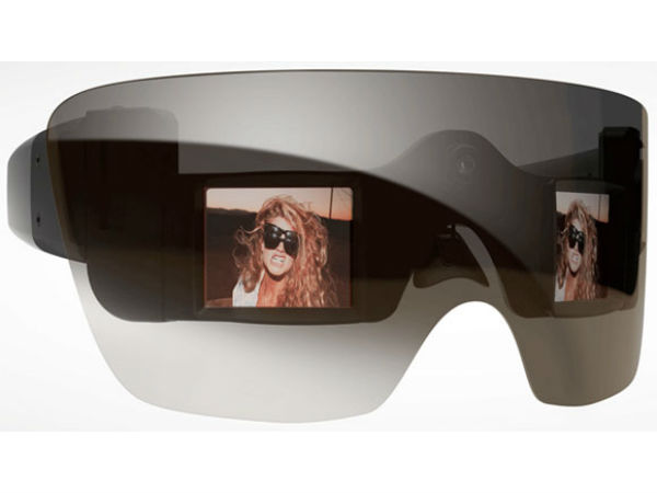 Lady Gaga's Ultimate Affair With Tech Gadgets: 10 Proves!