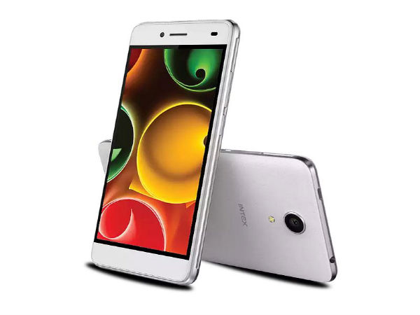 10% Off on Intex Aqua Freedom