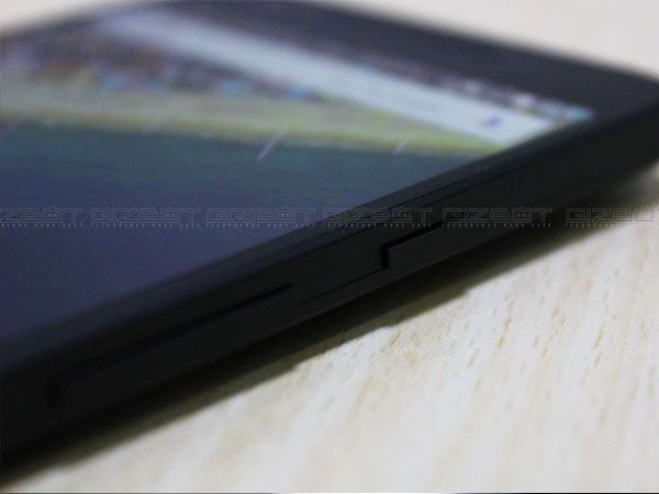 Google Nexus 5X Review: A Pure Android Beast In A Smaller Size Google Nexus 5X Review: A Pure Android Beast In A Smaller Size