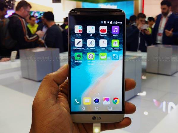 The Best of MWC 2016: 10 of the Latest and Greatest Smartphones! The Best of MWC 2016: 10 of the Latest and Greatest Smartphones!