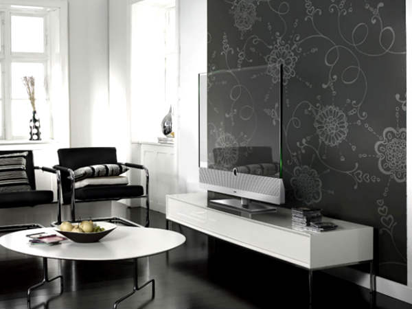 'Smart wallpaper' that absorbs light, heat to power homes