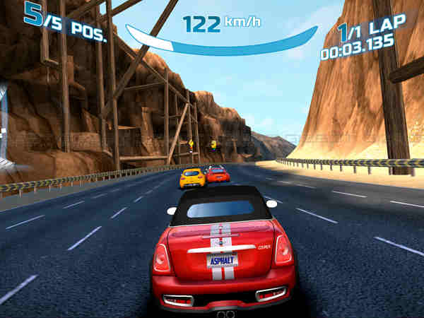 Yu Yutopia Review: A Specs-Heavy Phone with Some Shortcomings!