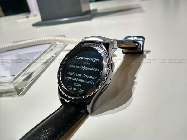 Smartwatch designed for the speed of your life!