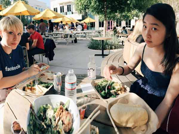 Top 6 Tech Companies And Their Awesome Cafeterias