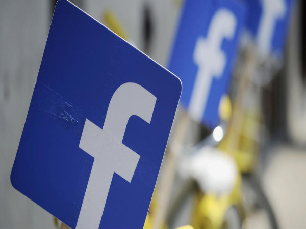 Earn money as you post on Facebook soon: Report