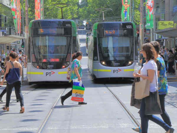 Top 8 Obstacles the Tesla Model 3 will face self-driving on India road