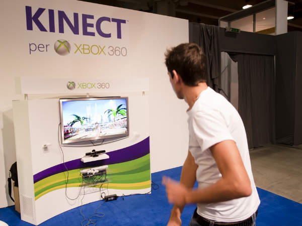 Top 10 hilarious facts how tech has changed our families!