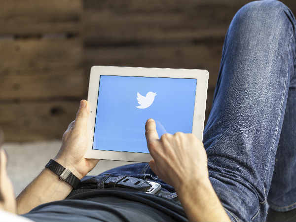 Apple turns Twitter into 'news app' in App Store