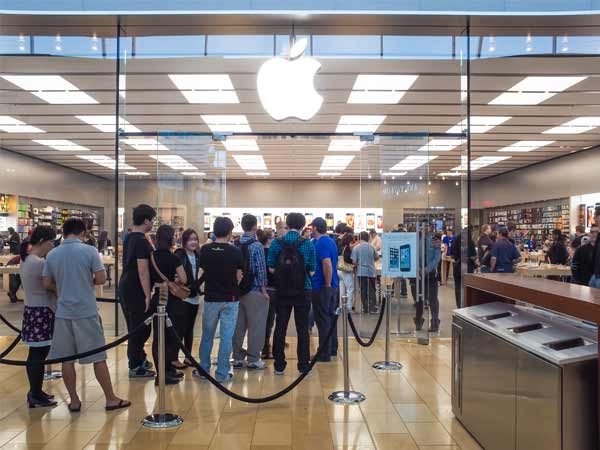 Govt panel recommends to exempt Apple from sourcing norms