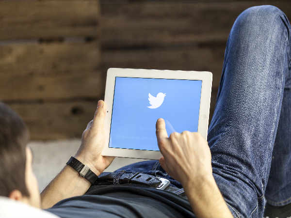 Twitter to become your future teacher