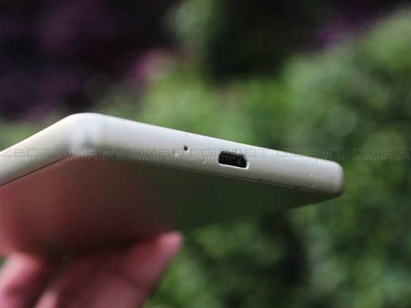 6 Up and 3 Down, Things We Love and Hate About Sony Xperia X