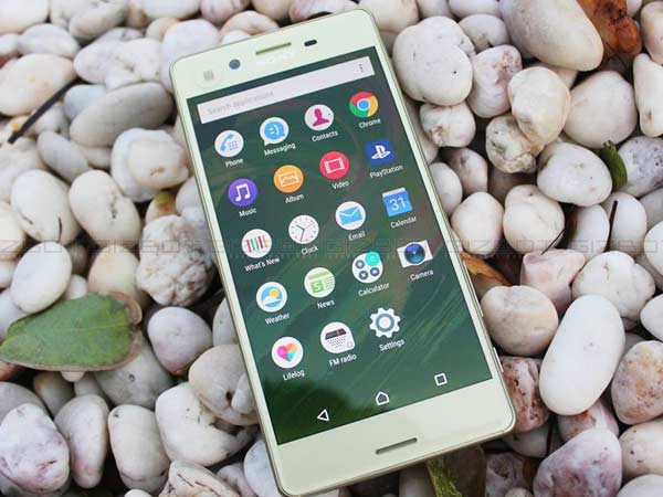 6 Up and 3 Down, Things We Love and Hate About Sony Xperia X