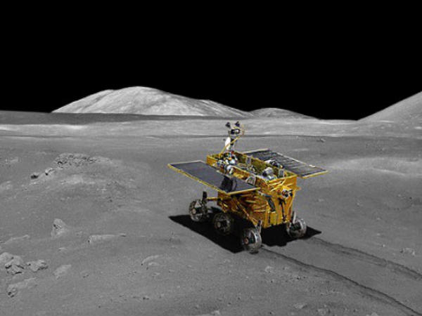 Chinese lunar probe to land on moon, return in 2017