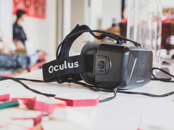 5 cool reasons for gamers to buy VR headsets