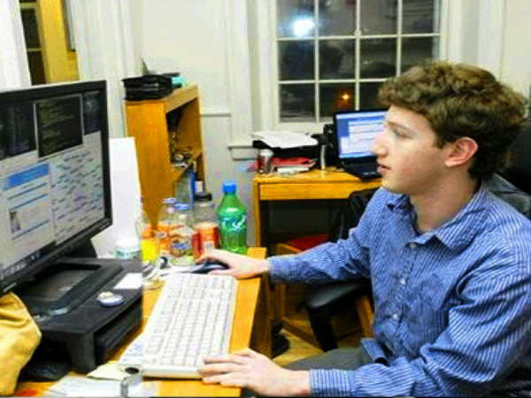 Mark Zuckerberg marks 32nd birthday: 21 Rare pics to check out now!