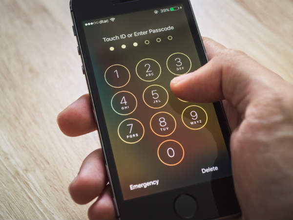 5 reasons why fingerprint scanners have replaced the pattern lock