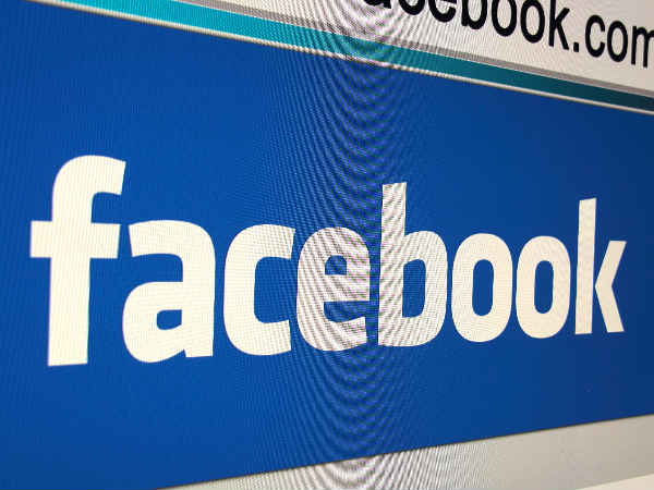 Facebook face-tagging in photos targeted in lawsuit