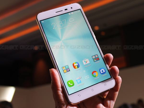 Asus ZenFone 3 is packed with immense features