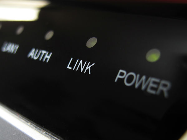 5 Questions to Ask Yourself Before Buying the Right Router 