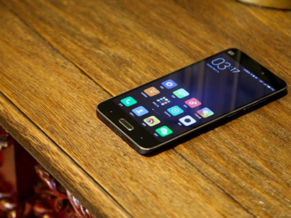 Xiaomi Mi5 Black Color Variant Available in India at Rs 24,999