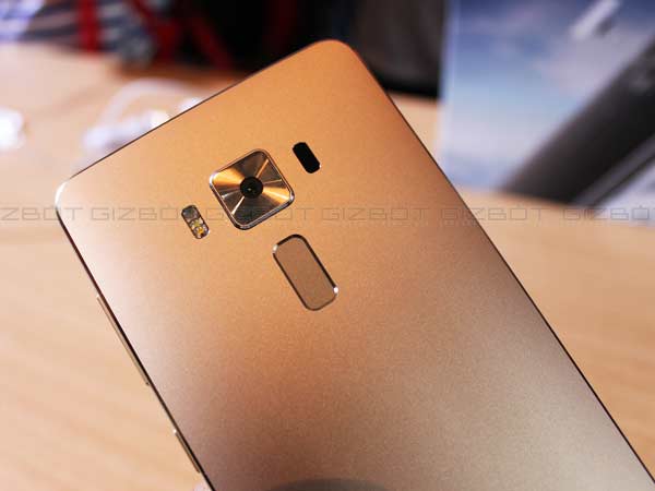 The Pros and Cons of Asus Zenfone 3, Deluxe & Ultra Smartphones