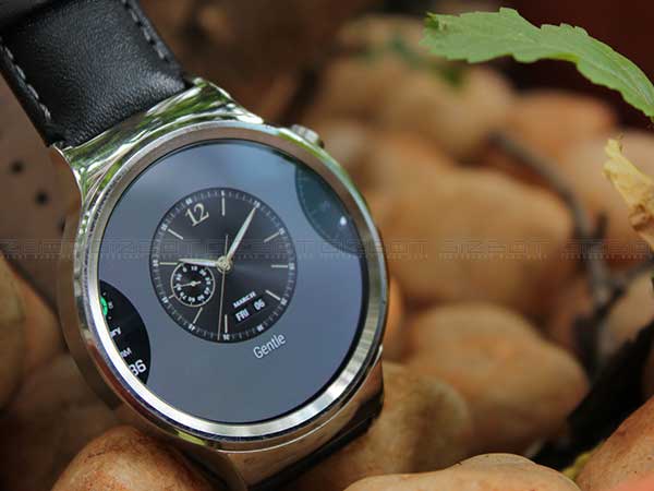 Huawei Watch: 8 Things to Consider Before Buying the Smartwatch