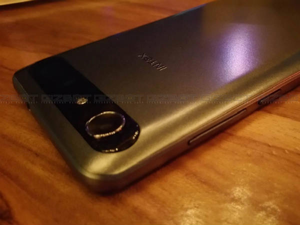 7 Things to Know About Intex Aqua View Launched at Rs 8,999