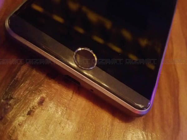 7 Things to Know About Intex Aqua View Launched at Rs 8,999