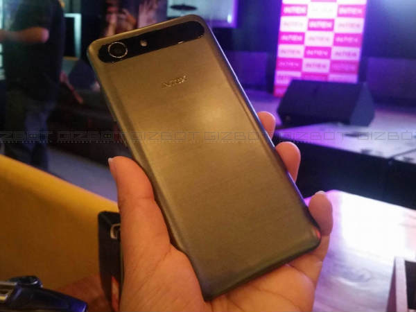 7 Things to Know About Intex Aqua View Launched at Rs 8,999