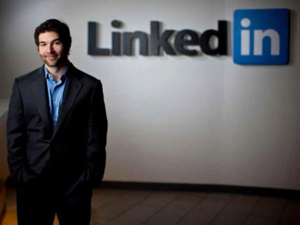 Aiming for the 'cloud', Microsoft to buy LinkedIn for $26.2 billion