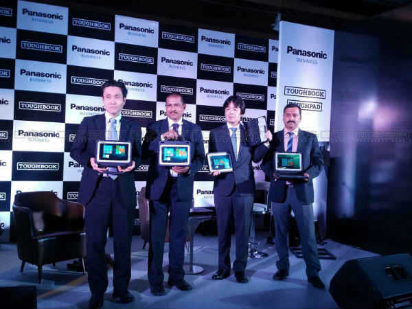 Panasonic Toughbook CF-20: 8 Features of the Overpriced 2-in-1