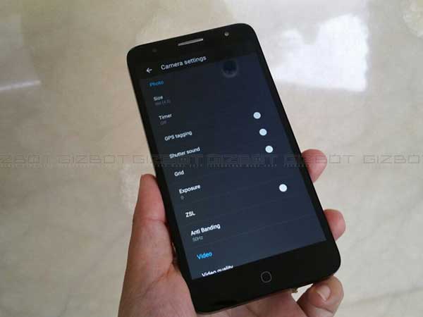 TCL 560 [First Impressions]: Good and Bad about it