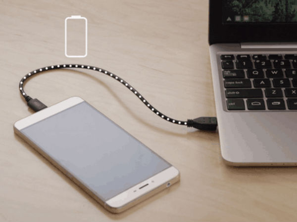 A smart shell that turns your Android phone into a complete laptop!