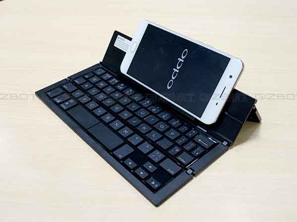 ZAGG Pocket Keyboard: