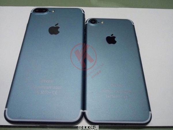 Upcoming iPhone 7 and 7 Plus Leaked in New Images