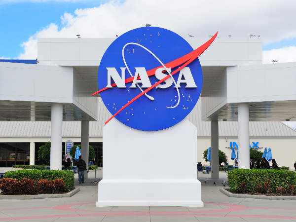 NASA plans to hand over ISS to commercial firm