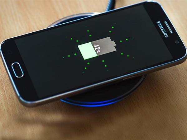 Recharging Smartphone in Low Temperatures is Prohibited