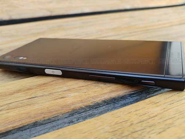 3GB of RAM and 64GB internal storage