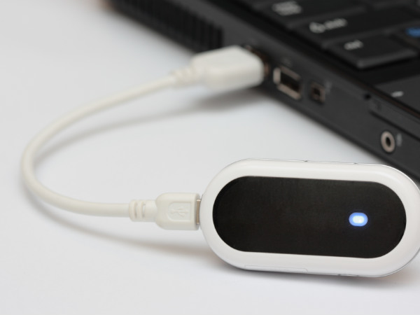 How to Use a Reliance Jio 4G SIM Card in an Airtel Dongle How to Use a Reliance Jio 4G SIM Card in an Airtel Dongle