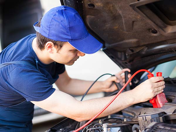 Video Guide: How to START Your Car With a Laptop Charger Video Guide: How to START Your Car With a Laptop Charger